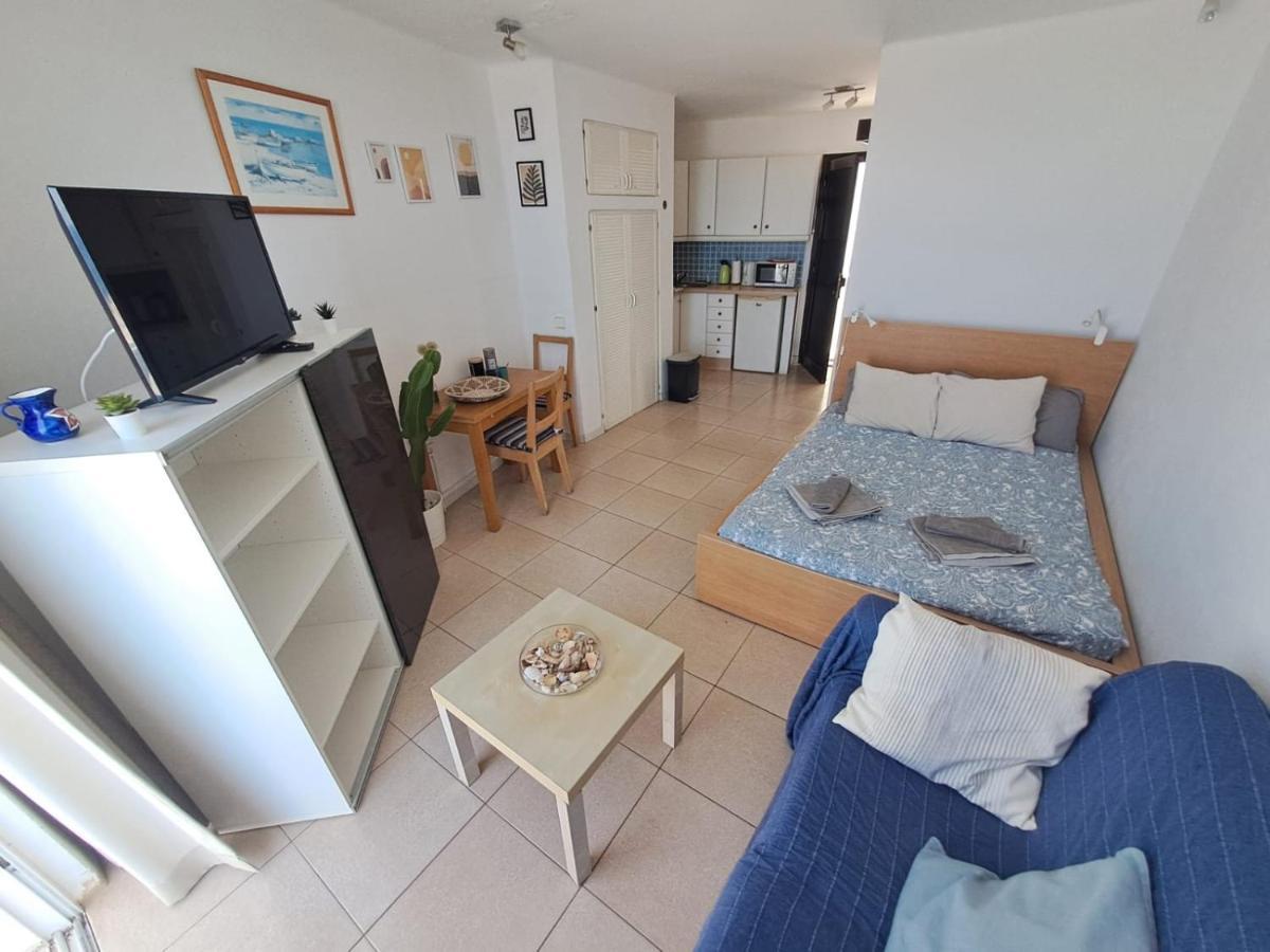 Comfortable Lucy Apartment 706 With Amazing Sea-View Puerto del Carmen  Ngoại thất bức ảnh